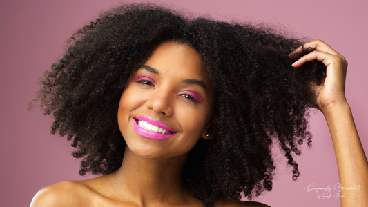 Night vs. Day Curl Hydration: When and How to Apply Product for Best Results