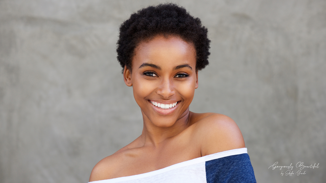 A Simple Morning Routine to Refresh Curls Daily